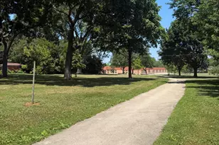 1331 E Saveland Ave, Milwaukee, WI 53207 - Photo 31