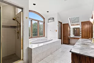 2003 S Valley Spring Dr, New Berlin, WI 53151 - Photo 27