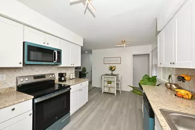 3950 N 58th St, Milwaukee, WI 53216 - Photo 9