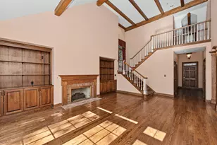530 Park Cir, Elm Grove, WI 53122 - Photo 15
