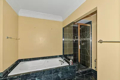 530  Park Cir, Elm Grove, WI 53122 - Photo 35