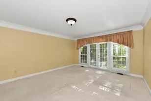 530 Park Cir, Elm Grove, WI 53122 - Photo 33