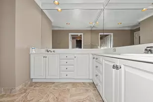 530 Park Cir, Elm Grove, WI 53122 - Photo 43