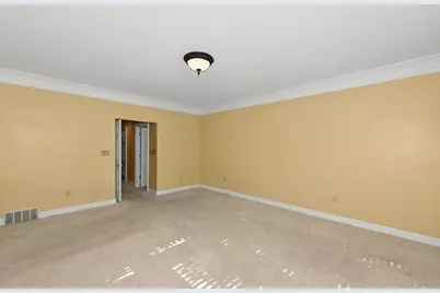 530  Park Cir, Elm Grove, WI 53122 - Photo 33