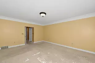 530 Park Cir, Elm Grove, WI 53122 - Photo 33