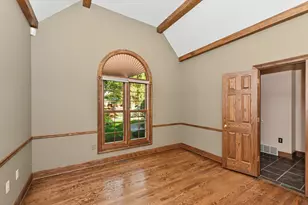 530 Park Cir, Elm Grove, WI 53122 - Photo 11