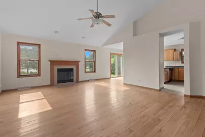 252  Cotton Grass Ln, Walworth, WI 53184 - Photo 11