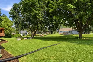 E7608 E Smith Rd, Viroqua, WI 54667 - Photo 25