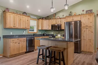E7608 E Smith Rd, Viroqua, WI 54667 - Photo 7