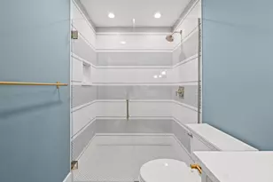 266 High St, Fontana, WI 53125 - Photo 83