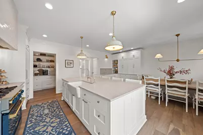 266  High St #12, Fontana, WI 53125 - Photo 5