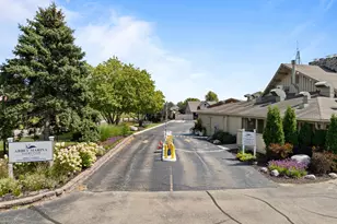 266 High St, Fontana, WI 53125 - Photo 113