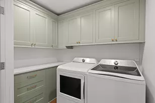 266 High St, Fontana, WI 53125 - Photo 87