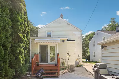 4773 N Diversey Blvd, Whitefish Bay, WI 53211 - Photo 3