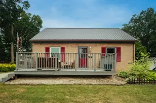 3701 Schroeder Dr, Manitowoc, WI 54220 - Photo 1