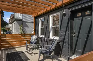 1850 N Warren Ave, Milwaukee, WI 53202 - Photo 11