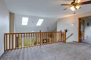 28720 Sunflower Ln, Racine, WI 53185 - Photo 9