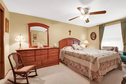 N22W22227  Meadowood Ct, Pewaukee, WI 53186 - Photo 27