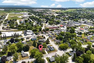 215 N 11th St, Oostburg, WI 53070 - Photo 23