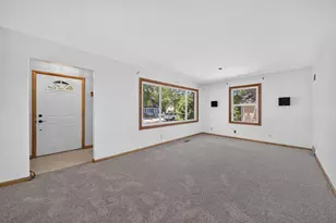 215 N 11th St, Oostburg, WI 53070 - Photo 5