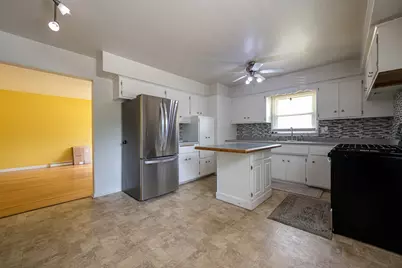 5221 W Rose St, Brown Deer, WI 53223 - Photo 3