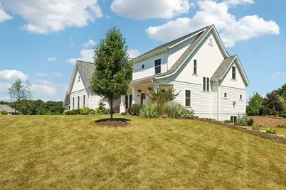 N52W30598  Moraine Dr, Merton, WI 53029 - Photo 3