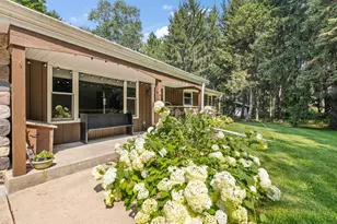 6775 Glacier Dr, Barton, WI 53090 - Photo 3