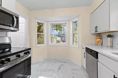 4314 N 52nd St, Milwaukee, WI 53216 - Photo 9