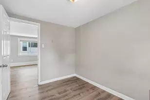 2129 E Holt Ave, Milwaukee, WI 53207 - Photo 35