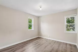2129 E Holt Ave, Milwaukee, WI 53207 - Photo 31