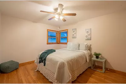 3716 N 77th St, Milwaukee, WI 53222 - Photo 9