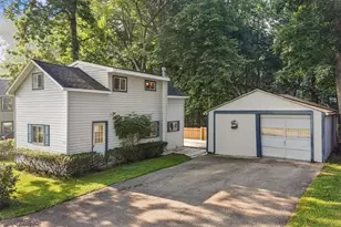 1605 Jackson Park Dr, Delavan, WI 53115 - Photo 1
