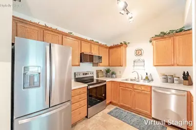 9131 S Aspen Dr #8, Oak Creek, WI 53154 - Photo 7