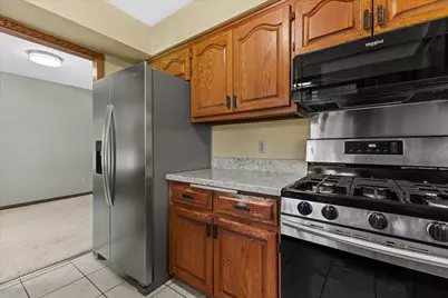 2905  Cody Ct, Waukesha, WI 53188 - Photo 31