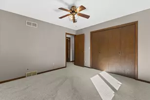 2905 Cody Ct, Waukesha, WI 53188 - Photo 7