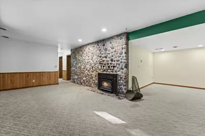 2905  Cody Ct, Waukesha, WI 53188 - Photo 19