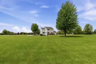 N2244 Nicole Ct, Vandenbroek, WI 54130 - Photo 45