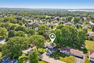 W272N2593 Apple Tree Ln, Pewaukee, WI 53072 - Photo 41
