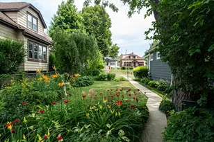 3123 S Illinois Ave, Milwaukee, WI 53207 - Photo 25