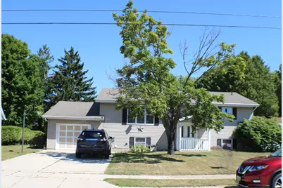 1018  31st St, Two Rivers, WI 54241 - Photo 35