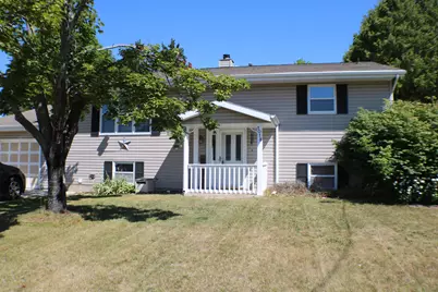 1018  31st St, Two Rivers, WI 54241 - Photo 37