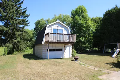 1018  31st St, Two Rivers, WI 54241 - Photo 3