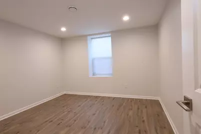 10325 W Sheridan Ave, Milwaukee, WI 53225 - Photo 9