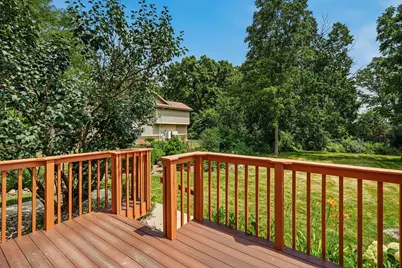 10050 W Whitnall Edge Dr #A, Franklin, WI 53132 - Photo 7