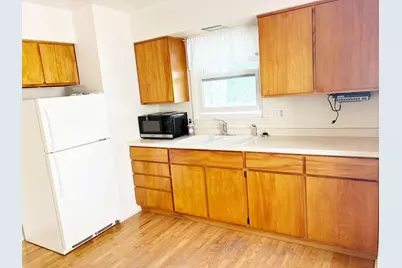 1723  27th St, Two Rivers, WI 54241 - Photo 3