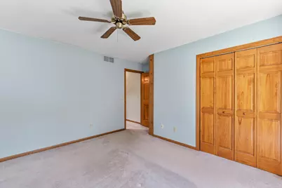 2924  Valley Ave, West Bend, WI 53095 - Photo 21