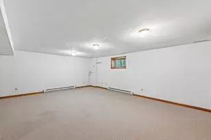 2924 Valley Ave, West Bend, WI 53095 - Photo 23