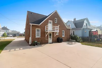 1710  24th St, Two Rivers, WI 54241 - Photo 7