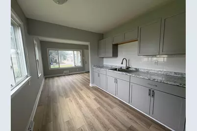 3618 E Martin Ave, Cudahy, WI 53110 - Photo 3