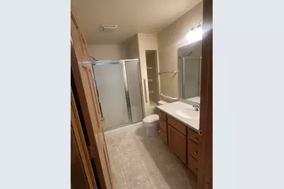 418  Novak St, Hartford, WI 53027 - Photo 11